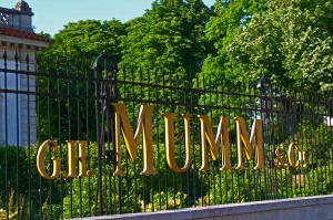 mumm fence in reims