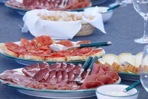 Antipasti, charcuteries, crostini...