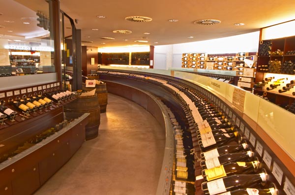 A wine shop in Paris