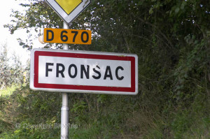 fronsac road sign