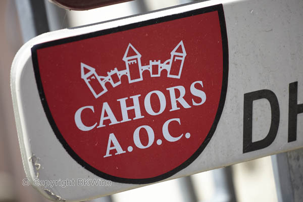 Cahors road sign