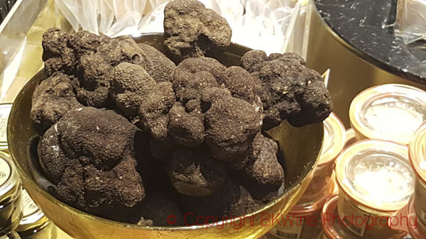 Black perigord truffles, tuber melanosporum, the best